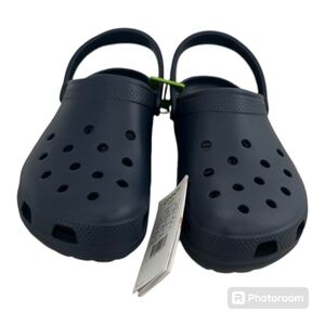 NEW Navy Crocs Classic W12 M10